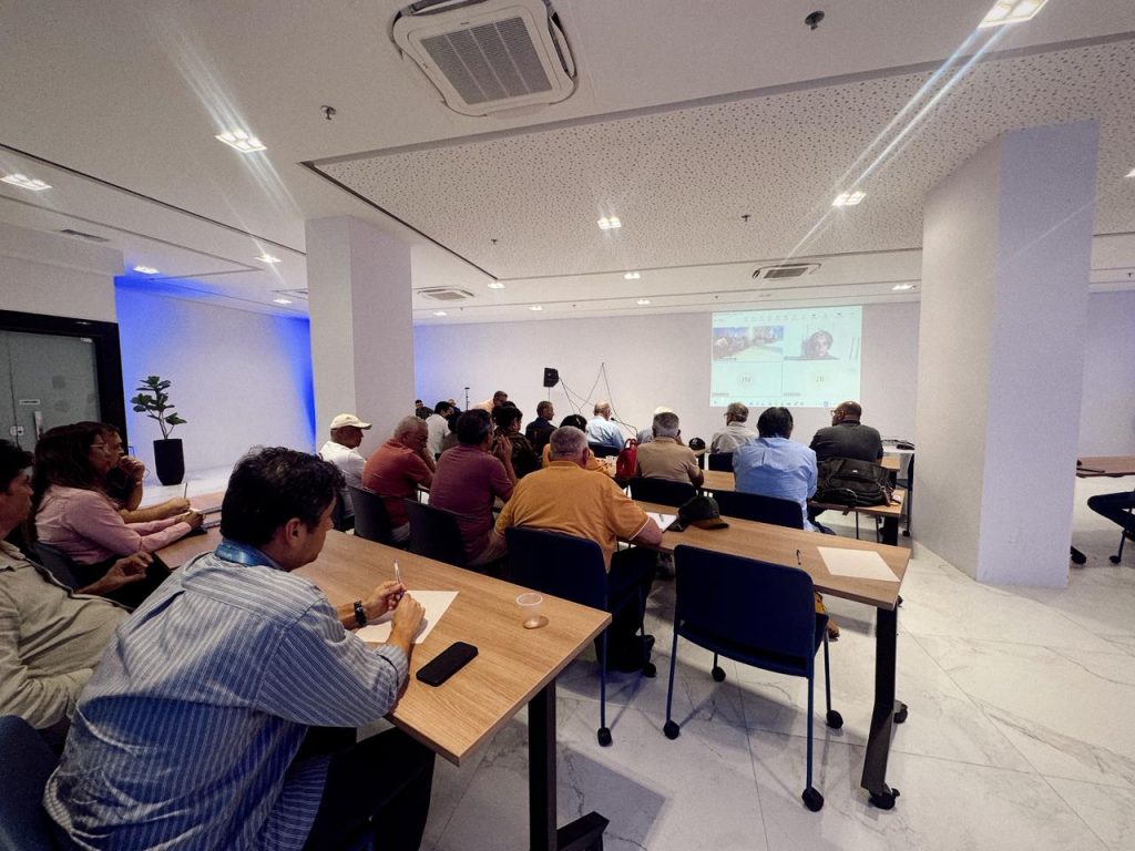 SICRAMIRN reúne empresários de águas minerais para debate técnico junto à ANM 