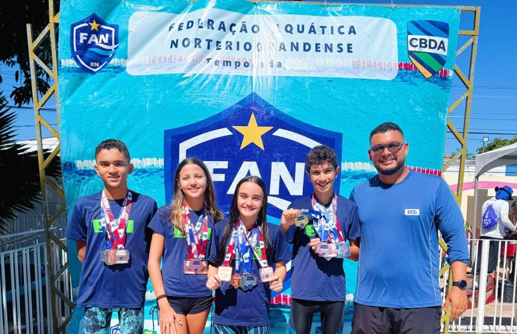 SESI Clube de Natal conquista 223 medalhas e é campeão geral do Torneio Potiguar de Piscina Curta