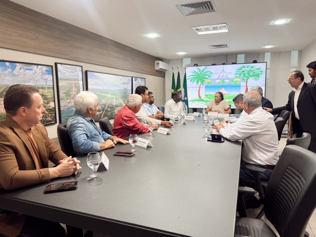 SINDRECICLA-RN reúne investidores indianos para apresentar projeto de siderúrgica verde ao Governo do Estado 