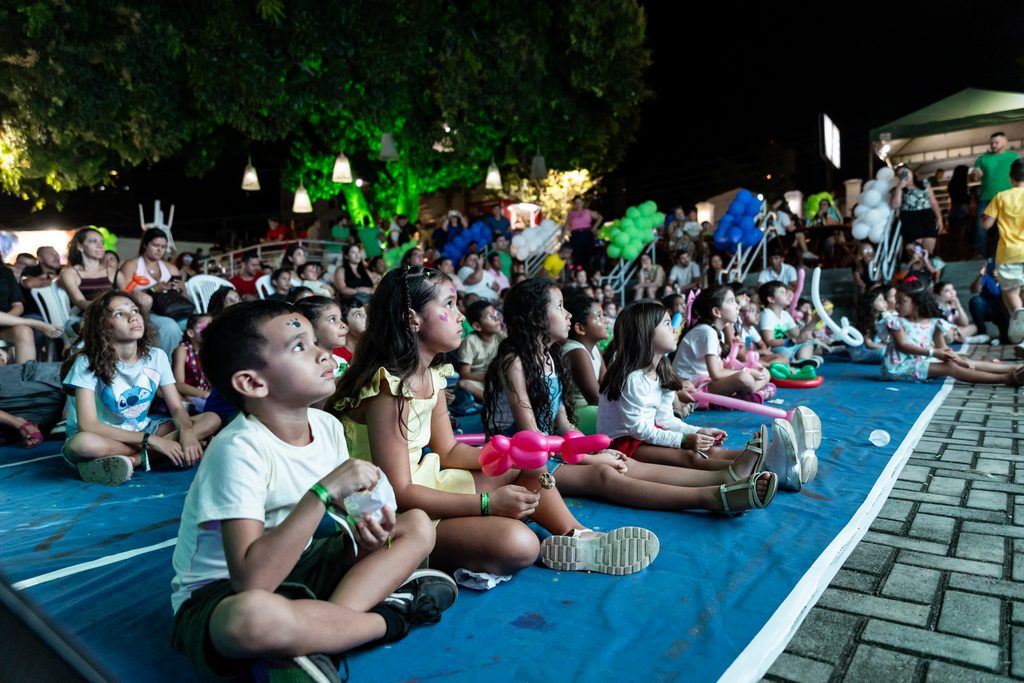 Terceira edição do Cine Solar Família proporciona tarde de cultura, lazer e integração no Solar Bela Vista